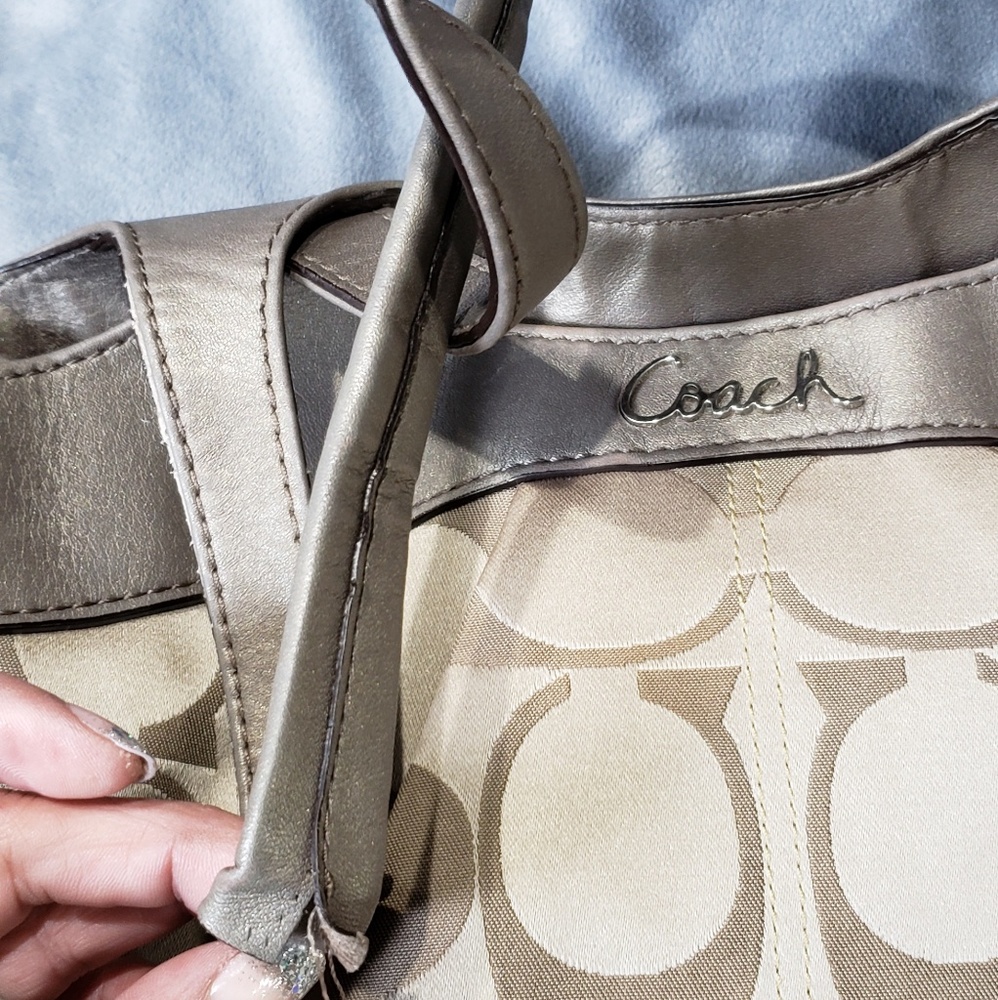 Authentic Coach Bag - Picture 4 of 6